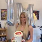 Sophie Lloyd Instagram - So over the weekend I reached 1 MILLION YouTube subscribers!! This has been something I’ve wanted to achieve for so long, I still remember posting my first ever video thinking ‘if 20 people see this I’ll be happy’ and now here I am 🥹 I try not to put to much value in numbers as that can make you go crazy, but this is just such a special moment for me I wanted to share it with you guys. Thankyou so much to everyone that’s subscribed over the years, and everyone that’s ever liked, commented, shared or viewed my videos on YouTube, even the haters!! ❤️ I also just want to say a massive Thankyou to @painter_1989 who is the man behind the scenes, helping film, edit and produce all my videos, I could never have done it without you. It might be my name, but it’s our channel 💕 Also thanks to @didsbakes for the amazing cake!! #youtube #1million #celebrate #guitar #guitarist #guitaristofinstagram #cake #milestone