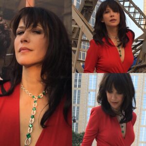 Sophie Marceau Instagram - Il fait chaud à Macao 😉!!