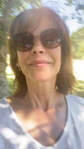 Sophie Marceau Instagram - #noixfrançaise #achetezfrancais #cestmieuxpourlaplanete