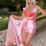 Sophie Monk Instagram - @loveislandau FINALE TONIGHT… who are you voting for??? The only hard part of my job is walking on gravel in heels ( four heel driving) 👗: @natalia.de.martin 💇‍♀️💄: @bynormie 🎥: @joshuargross Outfits: 1: @santelia_sydney 2: @sonyamoda_ 3: @muglerofficial