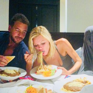 Sophie Monk Instagram - Happy anniversary @joshuargross 
I can’t believe you’ve put up with me for 2 years. 😂I love you so much and you’re my best friend in the world... I can’t wait to marry you (hint hint) 😜❤️