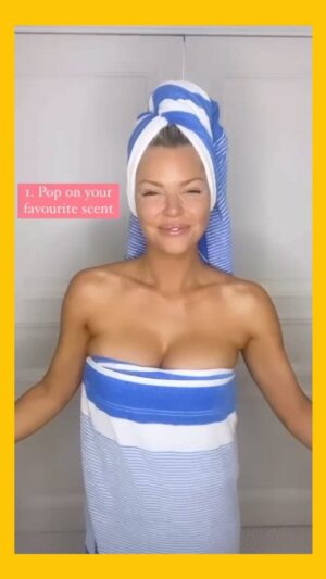 Sophie Monk Instagram - I googled Valentine’s Day Tips if anyone needs it 😬👍😂 GIVING AWAY CHOCOLATE with @slimsecrets 
Tag your friend in the comments for your chance to win:
💜 1 x Box of Choc Love Bites Mint
💜 1 x Box of Choc Love Bites Almond
💜 1 x Box of Choc Love Bites Salted Caramel
💜 1 x Box of Choc Brownies
Good luck!! 🍫🍫🍫
#ValentinesDay
🎥 @meetgrouch @oscargordon