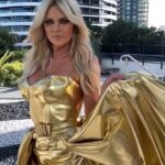 Sophie Monk Instagram – Hey, If you can’t win a Logie… dress as one 😉 @jasongrech 
As sad as I am the Logies aren’t on… I’m sitting in Uggs, eating a burger… whoop whoop 🙌 ❤️😜