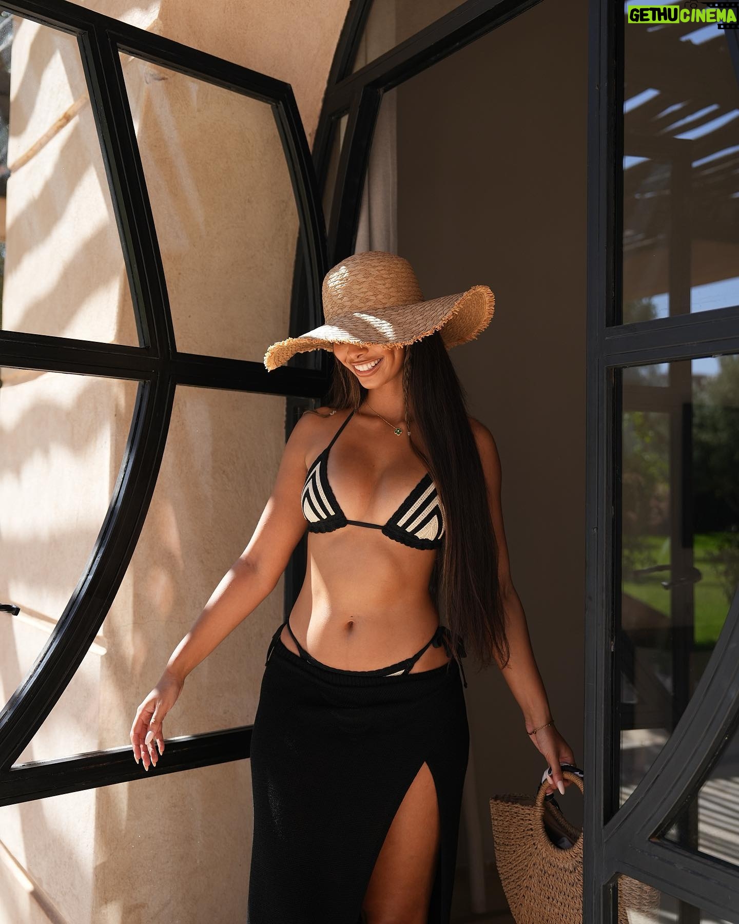 Sophie Piper Instagram - Marrakech moments 🌴🖤 @newlook ad