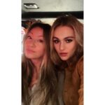 Sophie Skelton Instagram - Birthday girl 🎈(not me)