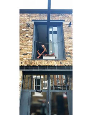 Sophie Skelton Instagram - View doesn’t suck