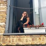 Sophie Skelton Instagram - View doesn’t suck