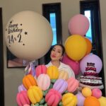 Sopitnapa Chumpanee Instagram - Filled with love ♥️ #mybirthday thank you everyone for your love and well wishes 💋 Love you all ♥️ 30 เมษายน 2567 ขอบคุณทุกคนสำหรับมิตรภาพ ความรัก คำอวยพรในทุกช่องทาง ขอให้ทุกคนมีความสุข มีพลังงานดีๆอยู่รอบตัว สุขภาพแข็งแรงแรงเช่นกัน ค่ะ ♥️😊👩🏻 อายุเท่าไหร่ลองคูณดูสิ #ความสุข