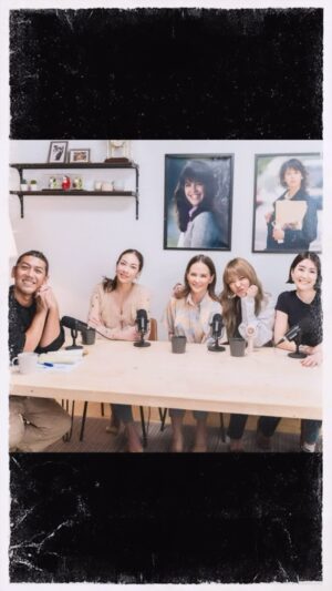 Sopitnapa Chumpanee Instagram - I ♥️ You all my #ชิงชัง family
เร็วๆนี้เจอกับพวกเรา ได้ที่ YouTube #gooddaypodcast #onceuponagoodtime  หวังว่าจะฟังรู้เรื่องนะคะเพราะแย่งกันคุยสุดสุดสนุกมาก 🤣♥️ เป็นเรื่องเบื่องหลังละครชิงชัง 15 ปีที่แล้ว 💋

♥️👩🏻 #ชิงชัง 
#alwaysinmygoodmemories