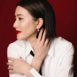 Sopitnapa Chumpanee Instagram - MY LUCKY HORSESHOES COLLECTION BY PIARA JEWELRY 🧲 x CELI JEWELRY @piara.jewelry x @celi.jewelry Horseshoes represent strength and solidity. The horseshoes is universally known as a SYMBOL OF PROTECTION AND GOODLUCK 🧲❤️ เครื่องประดับเพชรแท้ ใน Collection My Lucky horseshoes เป็น design ของ Piara จาก designer ของร้านเพชร CELI / ที่ได้รับแรงบันดาลใจมาจากเกือกม้า 🧲 เกือกม้า เป็นที่ยอมรับในสากล ว่า เป็นสัญลักษณ์แห่งความโชคดี การปกป้อง ความแข็งแกร่ง และ เชื่อว่าจะนำความโชคร้ายออกไป 🧲❤️ เครื่องประดับเพชรแท้ของเรา เป็นเพชรจากร้าน @celi.jewelry ที่ได้รับการยอมรับจากวงการอัญมณีมามากกว่า 50 ปี 💎💎 สอบถามข้อมูลเพิ่มเติม เพื่อชม เครื่องประดับเพชรแท้ของเราได้ที่ line @ @ Piara หรือโทร 0832463245 เพื่อนัด Private Preview ได้เลยนะคะ สามารถเข้าชม Collection ได้ที่หน้าร้าน CELI JEWELRY Floor 1 ห้างสรรพสินค้า Central World ค่ะ Price 4x,xxx to 15x,xxx 🧲💎