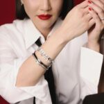 Sopitnapa Chumpanee Instagram - MY LUCKY HORSESHOES COLLECTION BY PIARA JEWELRY 🧲 x CELI JEWELRY @piara.jewelry x @celi.jewelry Horseshoes represent strength and solidity. The horseshoes is universally known as a SYMBOL OF PROTECTION AND GOODLUCK 🧲❤️ เครื่องประดับเพชรแท้ ใน Collection My Lucky horseshoes เป็น design ของ Piara จาก designer ของร้านเพชร CELI / ที่ได้รับแรงบันดาลใจมาจากเกือกม้า 🧲 เกือกม้า เป็นที่ยอมรับในสากล ว่า เป็นสัญลักษณ์แห่งความโชคดี การปกป้อง ความแข็งแกร่ง และ เชื่อว่าจะนำความโชคร้ายออกไป 🧲❤️ เครื่องประดับเพชรแท้ของเรา เป็นเพชรจากร้าน @celi.jewelry ที่ได้รับการยอมรับจากวงการอัญมณีมามากกว่า 50 ปี 💎💎 สอบถามข้อมูลเพิ่มเติม เพื่อชม เครื่องประดับเพชรแท้ของเราได้ที่ line @ @ Piara หรือโทร 0832463245 เพื่อนัด Private Preview ได้เลยนะคะ สามารถเข้าชม Collection ได้ที่หน้าร้าน CELI JEWELRY Floor 1 ห้างสรรพสินค้า Central World ค่ะ Price 4x,xxx to 15x,xxx 🧲💎