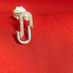 Sopitnapa Chumpanee Instagram – MY LUCKY HORSESHOES COLLECTION 
BY PIARA JEWELRY 🧲

@piara.jewelry 

Horseshoes represent strength and solidity. 
The horseshoes is universally known as a SYMBOL OF PROTECTION AND GOODLUCK 🧲❤️

เครื่องประดับเพชรแท้ ใน Collection My Lucky horseshoes เป็น design ของ Piara ที่ได้รับแรงบันดาลใจมาจากเกือกม้า 🧲  เกือกม้า เป็นที่ยอมรับในสากล ว่า เป็นสัญลักษณ์แห่งความโชคดี การปกป้อง ความแข็งแกร่ง และ เชื่อว่าจะนำความโชคร้ายออกไป 🧲❤️

สอบถามข้อมูลเพิ่มเติม เพื่อชม เครื่องประดับเพชรแท้ของเราได้ที่ line @ @ Piara หรือโทร 0832463245 เพื่อนัด Private Preview ได้เลยนะคะ 

สามารถเข้าชม  Collection ได้ที่หน้าร้าน CELI JEWELRY Floor 1 ห้างสรรพสินค้า Central World ค่ะ

Photo By Biathai @biathai ❤️🧲

#finejewellery #jewels #diamonds #piarajewelry #ตุ้มหู #diamondjewelry #earings #weddingring #weddingjewellery #fancydiamond