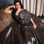 Srabanti Chatterjee Instagram - Different is beautiful 💫💥 Mua @brushofpritam Styled by @kiara_sen111 Photography @tathagataghosh @adiitiboseofficial27 Outfit @esteej_ Jwellary @jhalak_thedesignerstore