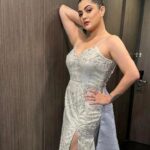 Srabanti Chatterjee Instagram - Strike a pose and own it....✨️🌟