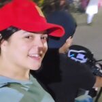 Srabanti Chatterjee Instagram – বন্ধুর সাথে scooty ride শ্রাবন্তীর ….@srabanti.smile #friends #scooty