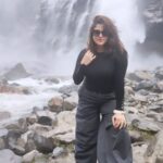 Srabanti Chatterjee Instagram - Mimic the flow of life... 💫❣️