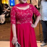 Srabanti Chatterjee Instagram - Ye ladki hai Allah....@srabanti.smile spotted last night at #sadarongerprithibi trailer launch.