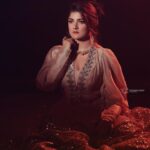 Srabanti Chatterjee Instagram - The spellbinding @srabanti.smile Styled by @sandip_jaiswal Makeup and Hair done by @meghna_make_up_artist Wardrobe @rangoliindia Jewllry @illuminate_shine_everyday @adiitiboseofficial27 ❤️ @surjaphotography Camera Canon R5 Lens Canon 70-200. 2.8 #VibeWithCanon #CANwithCanon #CapturedOnCanon #DoGreatWithCanon #EOSInfluencer #canonindia_official #TathagataGhoshPhotography