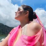 Srabanti Chatterjee Instagram - Holidays are to make memories ✨️❤️ #vacation #traveldiaries #happyme