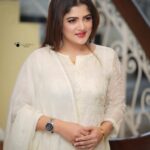 Srabanti Chatterjee Instagram - 🕊🕊