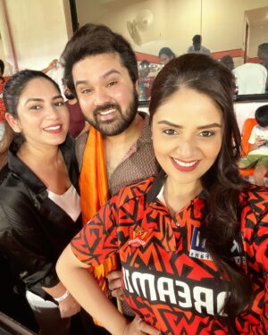 Sreemukhi Instagram - What a match! What an experience! 🧡✨🧿

#sunrisershyderabad
