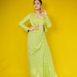 Sreemukhi Instagram - Neethone Dance 2.0 ✨💚 On @starmaa @endemolshineind ✨ Outfit @chandamama_designerstudio Styling @greeshma_krishna.k Earrings @fashioncurvee PC @manoj_gangula Makeup @nookesh.malla Hair @mahesh_ravulapalli #sreemukhi #neethonedance #starmaa #endemolshine