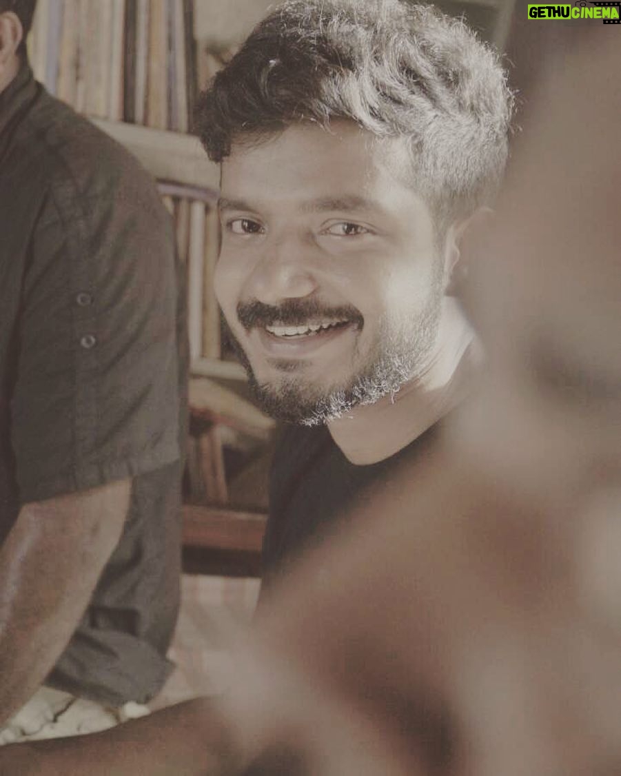 Sreenath Bhasi Instagram - @arunchandu Ki peshkash