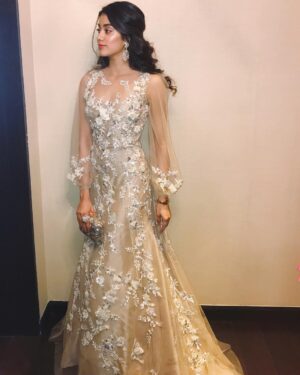 Sridevi Instagram - Thank you @manishmalhotra05 for making my baby look beautiful ❤️