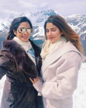 Sridevi Instagram - ⛄️