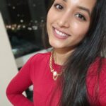 Srinidhi Ramesh Shetty Instagram - The red feels n all the extra love guys🌹 for not being very active here 🙈🫣 . . Oh and the last 3 slides are clearly me obsessing over my tiny little winged liner, which happened to be my first attempt ever & not bad, huh (little joys🙈) Okieee, I hope you all are smiling😇 n wishing you all a joyful weekend ahead✨️ much love 🫶🏻