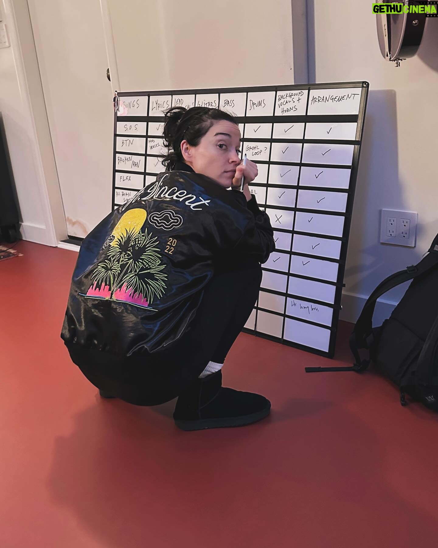 St. Vincent Instagram - BTS captured by @cianthreetimes. F*cking around, making lists (one of my favorite things to do in life), and auditioning bag of granola as shaker. (It did not make the cut. The old quinoa in the plastic jug is still the best.). 🤙