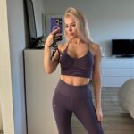 Stéphanie Clerbois Instagram - 🐣💕 CONCOURS DE PÂQUES 💕🐣 On vous gâte avant d’aller au sport!☺️💪 À l’occasion des fêtes de Pâques, nous vous gâtons en vous offrant : le dernier Dyson Air Wrap ET l’iPhone 14 en couleur baby blue. Il y aura deux gagnants ! 🌸🐰 CONDITIONS : - S’abonner à @winactiesvoorbloggers et toute la liste d’abonnement - Tag tes amis en commentaire ( tu en invites plus tu as de chance 🍀) ✨Bonus: Like et comment quelques posts de @remke et partage le concours en story BONNE CHANCE ! Le tirage au sort s’effectuera le mercredi 19 avril sur la story de @winactiesvoorbloggers.🐣💛 ⚠️Plusieurs faux comptes sont crées, ils demandent souvent vos coordonnées bancaires. Ne les communiquez jamais. @winactiesvoorbloggers est le seul et unique compte ! Bon dimanche !☺️ #concours #concoursinta #concoursinternational #jeuconcours #dysonairwrap #dyson #giveawaycontest #giveaway