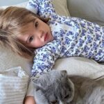 Stéphanie Clerbois Instagram - 🐈🧒🏼🤍
