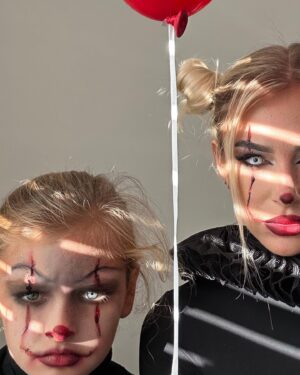 Stéphanie Clerbois Instagram - Nous sommes prêts pour la purge.🤣🤡 
La dernière slide c’est cadeau.😂😂
#halloweenmakeup