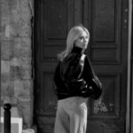 Stéphanie Clerbois Instagram – Le noir et blanc on valide?🤍