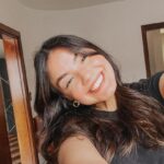 Stefany Vaz Instagram - 😁
