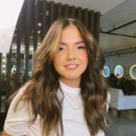 Stefany Vaz Instagram – O cabelo dos meus sonhos 🙋🏻‍♀️🌟

pedi ao @caique_leiite que trouxesse um iluminado mantendo minha cor natural e ele fez mais do que eu imaginava, eu AMEI. 😮‍💨

beauty: @veronicawismek