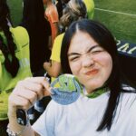 Stefany Vaz Instagram - Primeira maratona dunamis!! Conseguimos, foi uma batalha contra a própria mente mas como foi especial esse momento e já estou animada para a próxima 🏃🏻‍♀️ Obrigada as minhas líderes e amigas que me incentivaram tanto, vivi um romper. ps: “Never say never” era a soundtrack da minha cabeça
