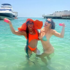 Stephanie Bell Instagram - Saudi Arabia photo dump! First time in Jeddah, thankful to have this experience with the best people. Finally made it home, now less than 24 hours until I head to @wwenxt ! 

Ps when I ask for a mimosa, I want half juice. Not a *splash*
#WWE #Smackdown #KingandQueenOfTheRing