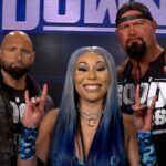 Stephanie Bell Instagram – Good Baby Sis with the Good Brothers 🤘🏽🤘🏽

#WWE #Smackdown #TheOc