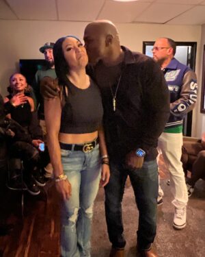 Stephanie Bell Instagram - So happy to celebrate the Guest of Honor @sheltyb803 at #Walemania 

#BenjaYim