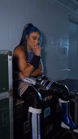 Stephanie Bell Instagram - Sick of this. Something’s gotta change. 
#WWE #Smackdown