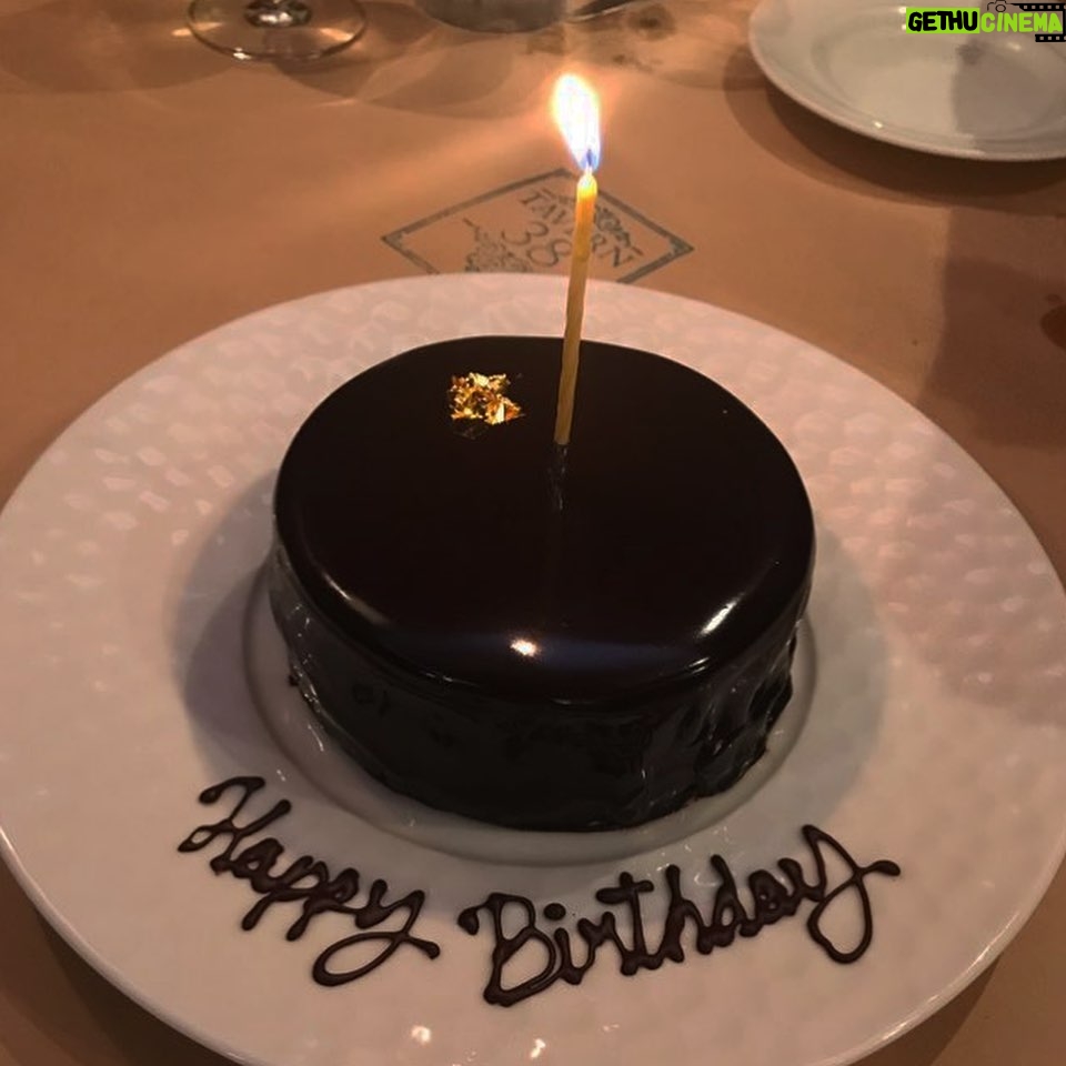Stephanie Lee Instagram - Happy Birthday to the worldβs best brother @paulleesomm Awesome food and cake by @tavern38seoul π₯π₯π°π°π·π·
