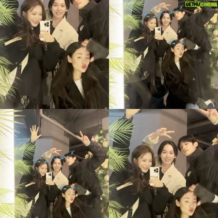 Stephanie Lee Instagram - 신년인데 연말 분위기 🩵🎄 2024 도 행복하자용!!