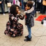 Stephanie Mills Instagram - This is so beautiful, this young lady is truly singing, and the greatest love of all is loving oneself.💛💛💛💛💛 women love yourself, adore yourself, POWER. #deniseweeks