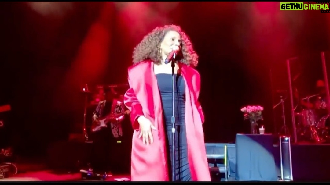 Stephanie Mills Instagram - I woke up this morning GRATEFUL to celebrate Chapter 67 πππ I want to thank everyone that said I WOULD NOT, COULD NOT, or SHOULD NOTβ¦.because I DID ππππ with FAITH IN MY GOD ππΎππΎππΎ Have a blessed day filled with LOVE and PEACE π₯³πΎπ . . . . . #iamstephaniemills #spreadlove #stephaniemills #chapter67 #birthday #knowpeace #thewiz #originaldorothy #trustgod #itsmybirthday #faradj #blackgirlrock #blackgirlmagic