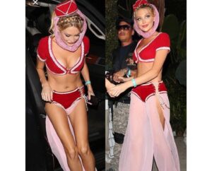 Stephanie Pratt Instagram - Happy Halloween!!! 🎃🍁⭐️🧟‍♂️⚰️👻 I’m so beyond sad I’m not in LA to celebrate the BEST holiday ever! ☠️ having total fomo that I’m missing out!! I mean, what if @nickyhilton isn’t a cat this year for the billionth time?!! Ughhhh I can’t miss that! I need to be there!!! This is the WORST!! While I moan, pls enjoy some Halloween costume throwbacks 😘 lol