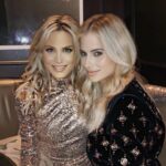 Stephanie Pratt Instagram - Happy birthday to my bestie @halle_hammond!! New friends are great… but the friends you’ve grown up with are not only family but the friends who you laugh the hardest with 🤪🥰❤️ I love you so much 👯‍♀️! #bff #sister #Oliver #Holdon #godmother