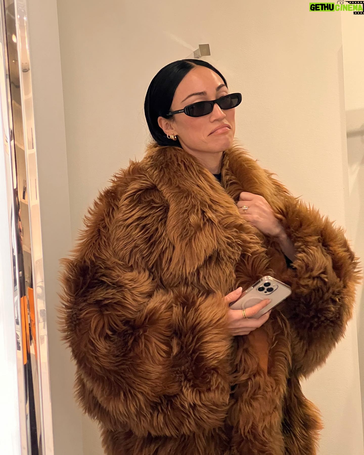 Stephanie Shepherd Instagram - dressing room diaries
