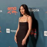 Stephanie Shepherd Instagram - grateful to be invited to present the award for TV episodic Drama to the producers of Apple TV “Extrapolations” at the Environmental Media Awards. the @green4ema EMA’s recognize productions for environmentally conscious story telling on screen and sustainability efforts behind the scenes <3